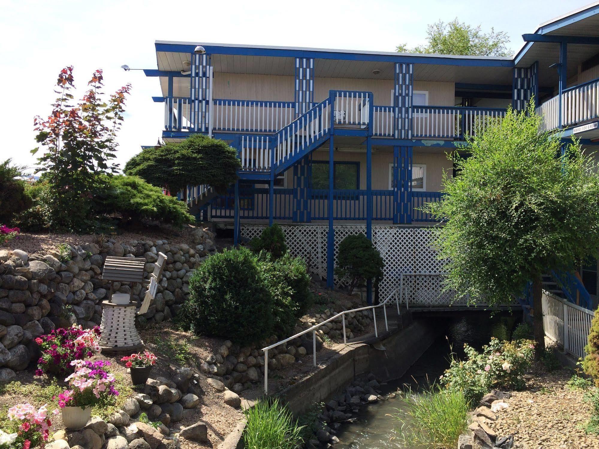 Blue Stream Motel Vernon Dış mekan fotoğraf